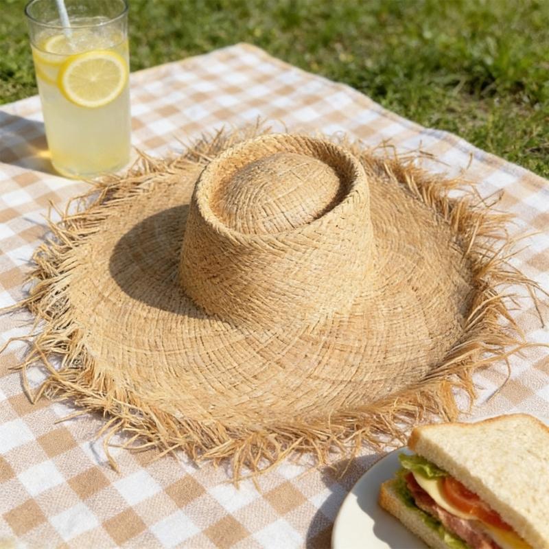 Elegant Distressed Trim Sun Ha - Outdoor Adventure Vacations recension och pris